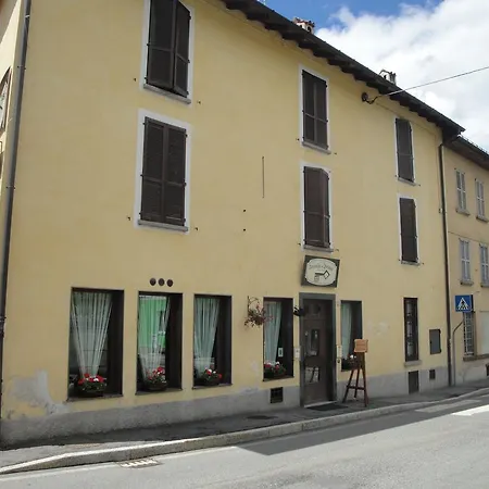 Guest house Del Brinsc 3*