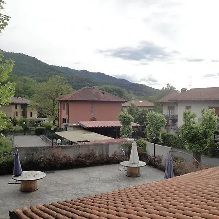 Del Brinsc 3* Brinzio